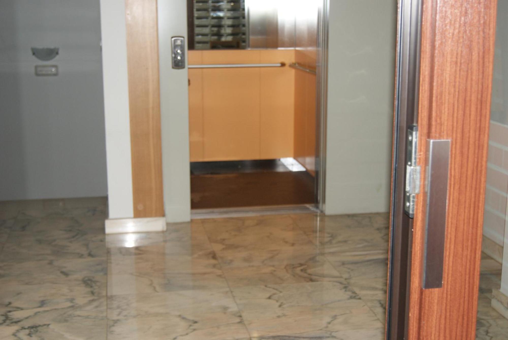 Apartamento Bec, Hospital Cruces, Parking Gratis, Wifi, Aa, A 15 Min De Bilbao Barakaldo Exterior foto